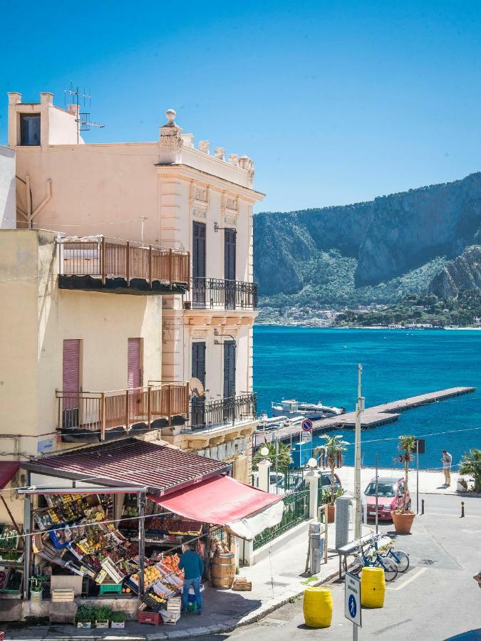 פלרמו Casetta Vista Mare In Piazza A Mondello מראה חיצוני תמונה